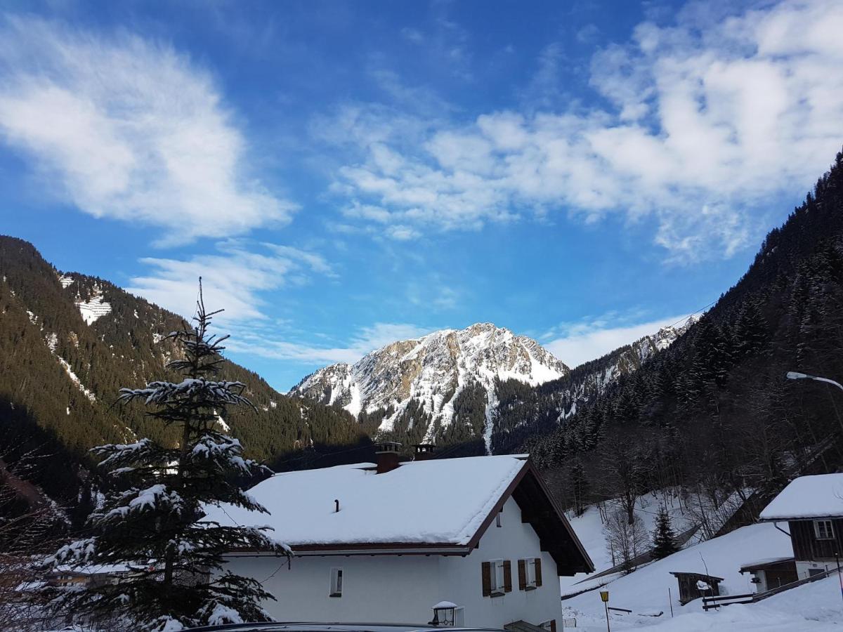 Vila Haus Stehbock Partenen Exteriér fotografie