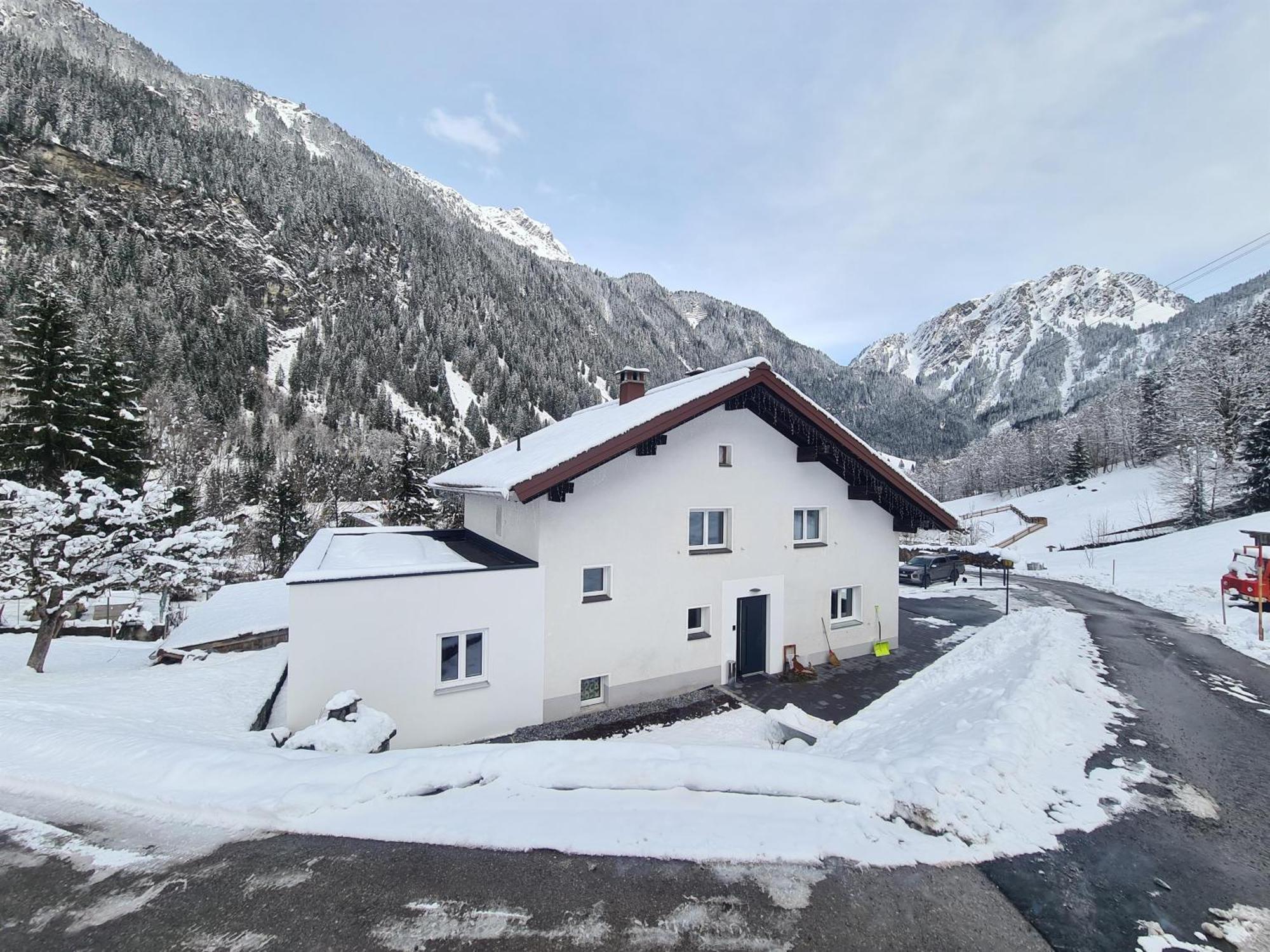 Vila Haus Stehbock Partenen Exteriér fotografie